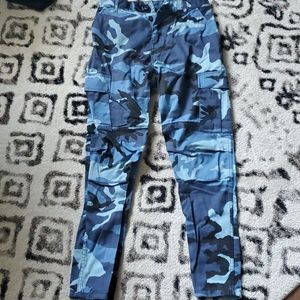 Blue Camo Mens Cargo Pants - Medium